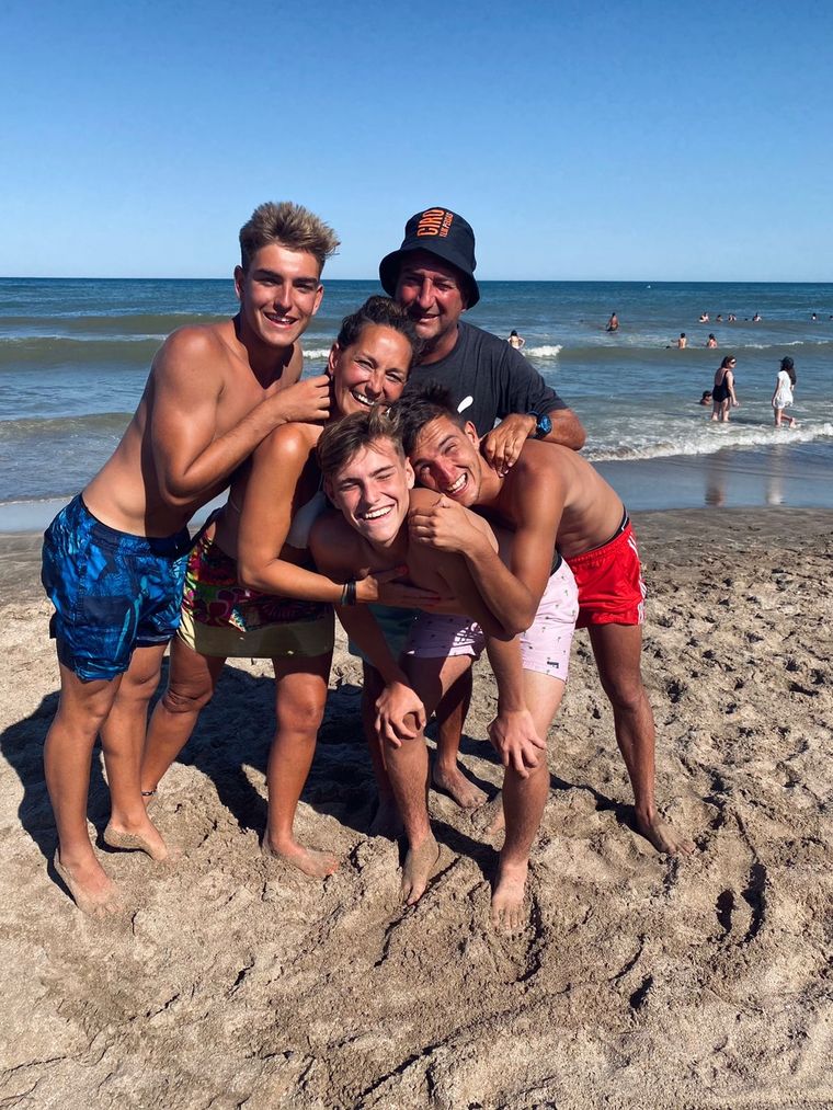 Los Perruzzi siendo los Perruzzi.