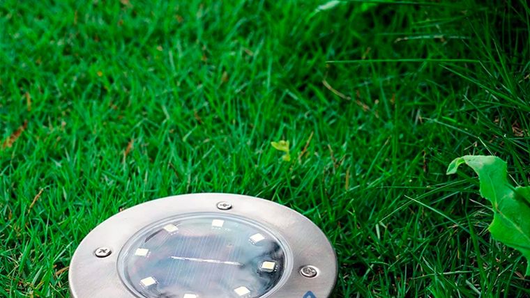 Una forma de crear energía sostenible y reducir la dependencia de los combustibles fósiles es considerar el uso de energía solar. Foto: productosintegra.com/