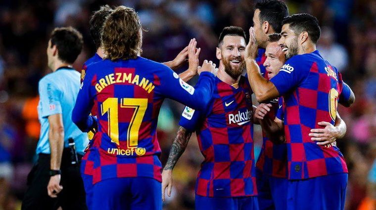 griezmann messi suarez Griezmann celebrando un gol con Leo y Suárez. Foto: FC BARCELONA