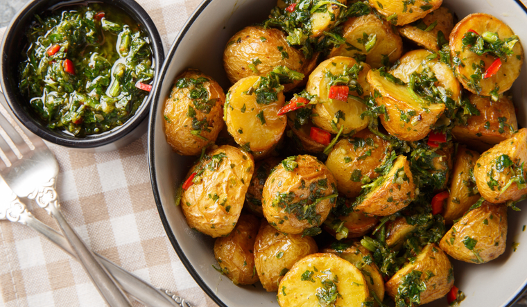 Receta de papas al horno con chimichurri
