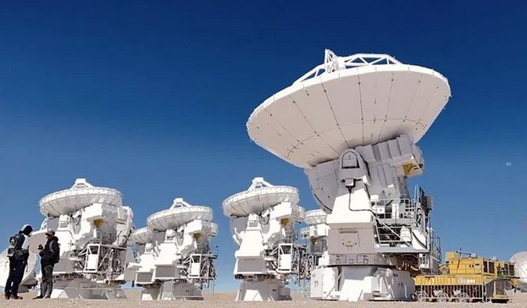 El Atacama Large Millimeter/submillimeter Array, (ALMA), ubicado en Atacama, Chile. Foto: Efe.