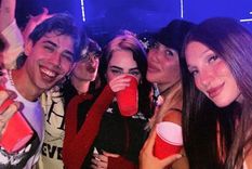 Wanda junto a los artistas que estuvieron en la Casita de Bad Bunny. Wanda junto a los artistas que estuvieron en la Casita de Bad Bunny.