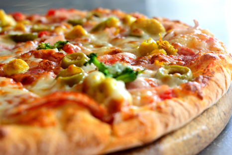 Pizza y empanadas con descuento hoy en Mendoza. Pizza y empanadas con descuento hoy en Mendoza.