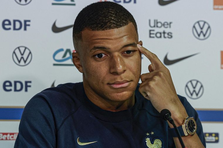 Mbappé habló a corazón abierto y lanzó fuertes declaraciones. Foto: EFE