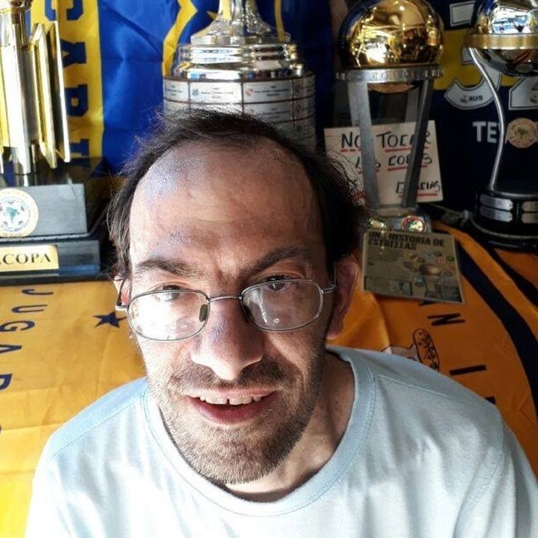 Martín Simunic falleció mientras era trasladado al hospital Paroissien. Foto: Facebook