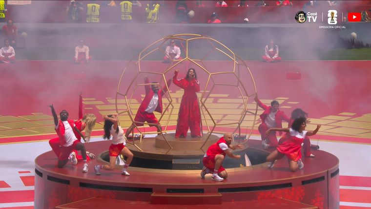 Alessia Cara cantó en la inauguración del Mundial 2026 en Canadá.