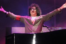 charly garcia, embajador de la cultura