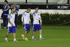 Lavezzi junto a Mascherano y Messi durante el Mundial de Brasil. FIFA Foto: FIFA Lavezzi junto a Mascherano y Messi durante el Mundial de Brasil. FIFA Foto: FIFA