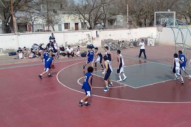 MDZol | Partido correspondiente al Sub 15 en el que triunfó la visita.