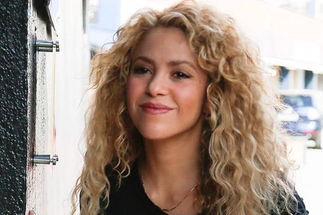 El padre de Shakira debía ser operado el lunes 6 de febrero, pero se suspendió la intervención.