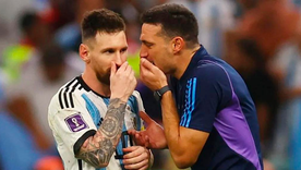 Una encuesta reciente que preguntó a quién votaríamos si los candidatos fueran figuras ajenas a la política, ubicó a Lionel Messi y Lionel Scaloni entre los favoritos. Una encuesta reciente que preguntó a quién votaríamos si los candidatos fueran figuras ajenas a la política, ubicó a Lionel Messi y Lionel Scaloni entre los favoritos.