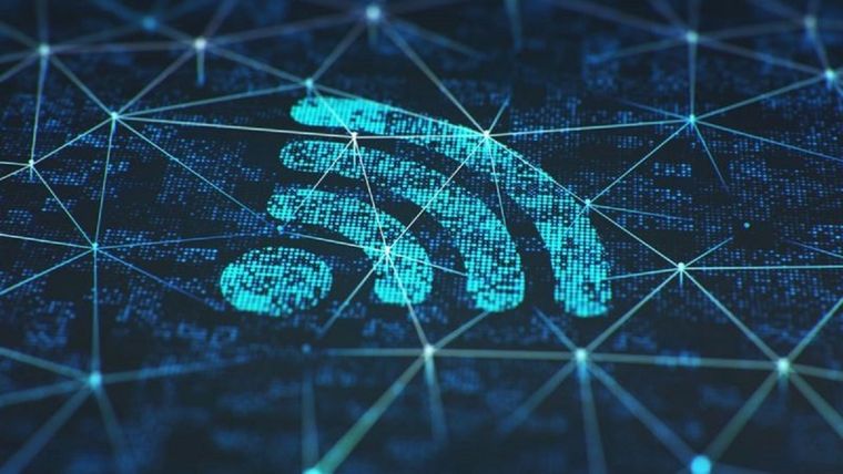 Optimización y alertas: ubicá el router alto y centrado, lejos de interferencias; atención a caídas de velocidad, desconexiones y cambios que no hiciste. Optimización y alertas: ubicá el router alto y centrado, lejos de interferencias; atención a caídas de velocidad, desconexiones y cambios que no hiciste.