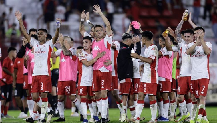 Huracán consiguió una enorme victoria en el Ducó. Foto: FotoBaires