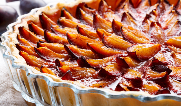 Cómo hornear una tarta de ciruela con la mejor textura Foto: Shutterstock