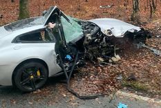 Así quedó la Ferrari de Michail Antonio tras el impactante accidente en Essex. Foto: Redes sociales @COYIronscom