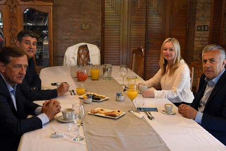 cuanto cuesta mensualmente mantener la residencia del gobernador cuanto cuesta mensualmente mantener la residencia del gobernador