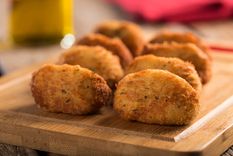 ¡No podrás creer! estos buñuelos de bacalao: el aperitivo perfecto para sorprender.