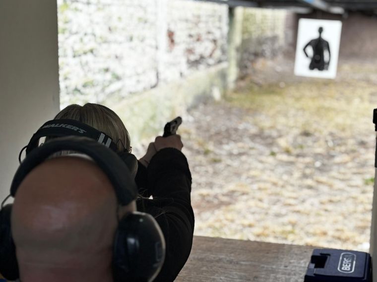 Hebe Casado durante su evaluación en el Tiro Federal Mendoza