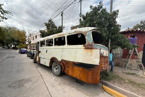 Un operativo integral permitió eliminar un foco de inseguridad en Guaymallén tras reiterados reclamos de vecinos por hechos delictivos. Un operativo integral permitió eliminar un foco de inseguridad en Guaymallén tras reiterados reclamos de vecinos por hechos delictivos.