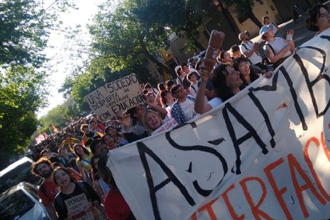 Tras el veto a la Ley de Financiamiento Universitario, desde la UNCuyo confirmaron que habrá marcha universitaria. Tras el veto a la Ley de Financiamiento Universitario, desde la UNCuyo confirmaron que habrá marcha universitaria.