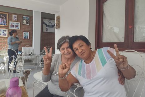 Nélida Rojas, de la Tupac Amaru, junto a Milagros Salas Foto: Facebook