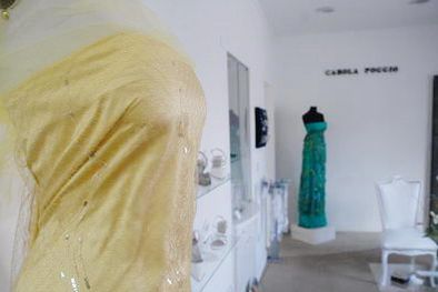 MDZol | El amarillo, muy presente en vestidos de noche. Foto: Marcelo Ruíz/MDZ