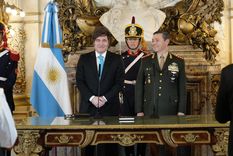 El presidente Javier Milei le tomó juramento a Carlos Presti como nuevo ministro de Defensa.