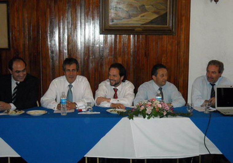 Mario Adaro, Joaquín Rodríguez, Cristian Racconto, Celso Jaque y Adrián Cerroni.