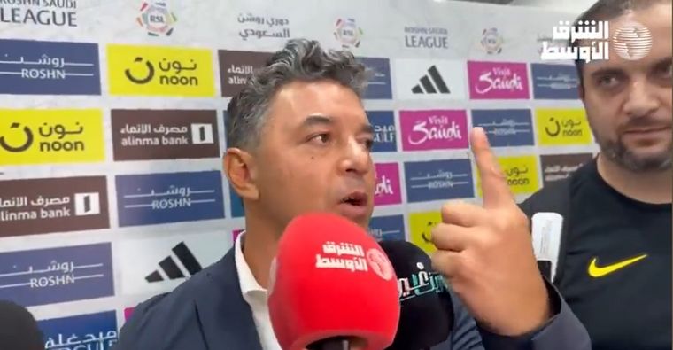 El DT enfrentó los micrófonos. Foto: Captura