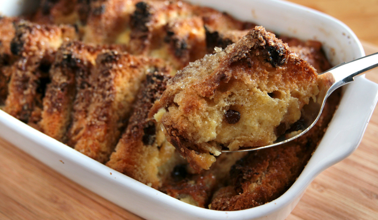 Cómo preparar budín de pan en casa: receta para principiantes Foto: Shutterstock