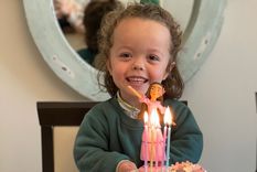 Máxima tiene 4 años y no puede interrumpir su tratamiento