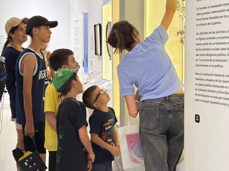 Día de la Independencia en el Museo Histórico Nacional. Día de la Independencia en el Museo Histórico Nacional.