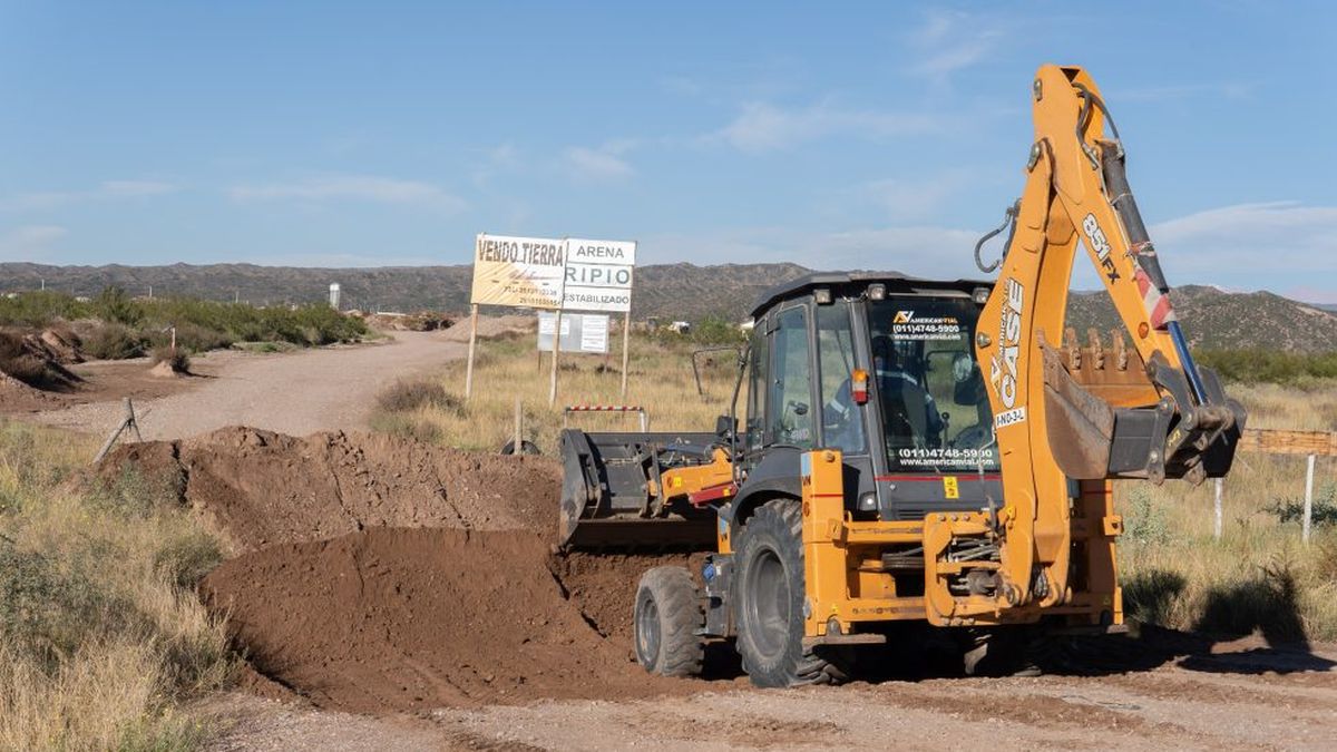 Canteras, filas de camiones y caminos bloqueados: qué pasa en Campo Cacheuta