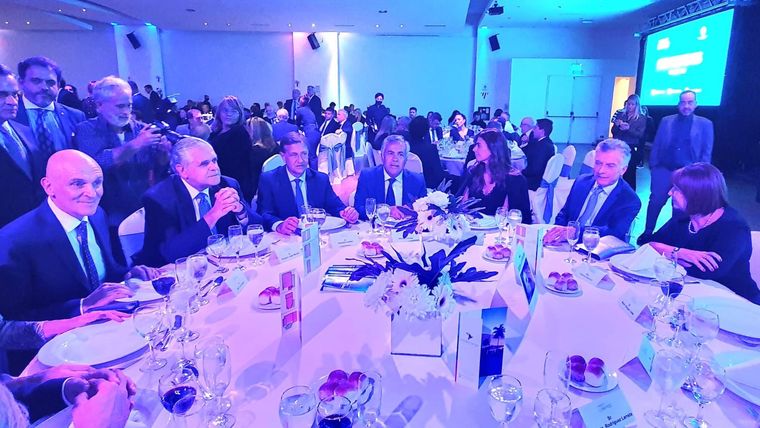 Foto: Twitter @AlfredoCornejo