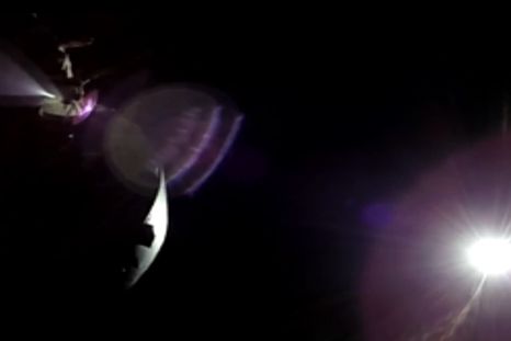 Los astronautas de Artemis II observan un eclipse solar total desde la órbita de la Luna. Los astronautas de Artemis II observan un eclipse solar total desde la órbita de la Luna.