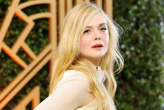 La transformación física de Elle Fanning, quien desde hace tiempo ya dejó de ser una estrella infantil. La transformación física de Elle Fanning, quien desde hace tiempo ya dejó de ser una estrella infantil.