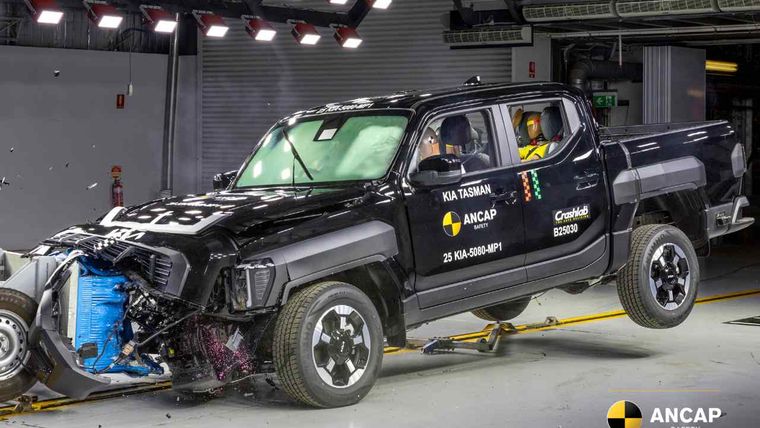 La Kia Tasman tuvo un excelente desempeño en las pruebas de protección contra colisiones y prevención de colisiones. Se obtuvieron puntuaciones notablemente altas.