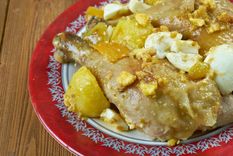 Pollo en pepitoria Una receta simple y deliciosa para hacer en pocos pasos. Foto: Shutterstock