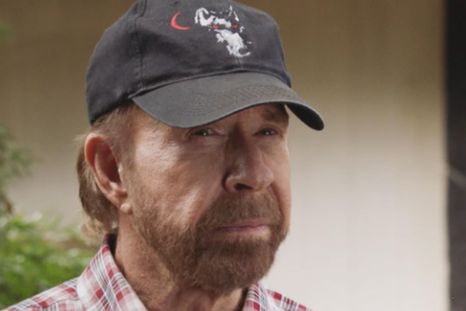 Chuck Norris falleció a los 86 años, dejando un legado imborrable en el cine de artes marciales. / IMDB Chuck Norris falleció a los 86 años, dejando un legado imborrable en el cine de artes marciales. / IMDB
