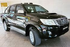 el usado del dia: impecable toyota hilux srv modelo 2012