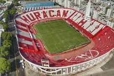 Huracán rechazó jugar sin público ante River y anunció que irá a la Justicia para defender su postura. Huracán rechazó jugar sin público ante River y anunció que irá a la Justicia para defender su postura.