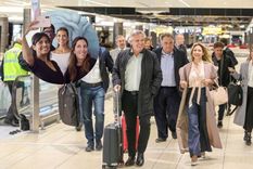 Alberto Fernández junto a su pareja y su comitiva en el viaje oficial a Israel.