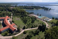 En Embalse, Córdoba, se encuentra uno de los hoteles Foto: Turismo Nación