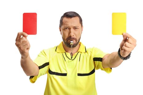 mundial 2026: quien invento las tarjetas roja y amarilla del futbol (y como se le ocurrio la idea) mundial 2026: quien invento las tarjetas roja y amarilla del futbol (y como se le ocurrio la idea)