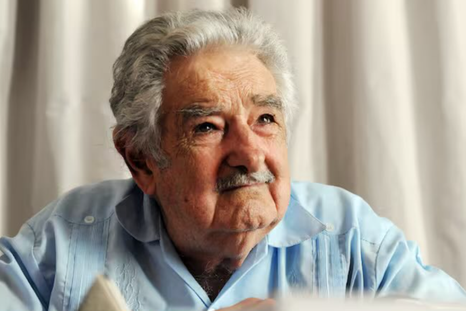Mujica atravesaba un cáncer de esófago terminal Foto: X
