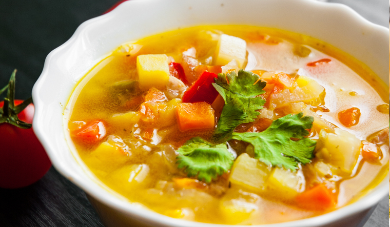 Una receta perfecta de sopa cremosa de vegetales