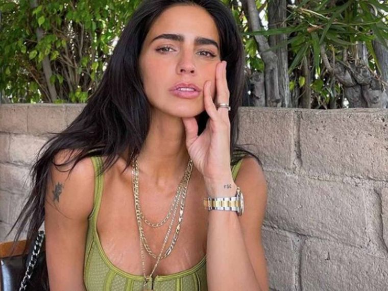 Bárbara de Regil mostró qué camioneta prefiere para sus viajes aventureros. Foto: Instagram