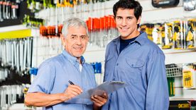 Innovar sin pedir permiso es entender que la continuidad se logra reinterpretando las cosas, no repitiéndolas. Innovar sin pedir permiso es entender que la continuidad se logra reinterpretando las cosas, no repitiéndolas.