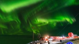 Las auroras australes fueron registradas desde la Base Belgrano, en la Antártida argentina. Las auroras australes fueron registradas desde la Base Belgrano, en la Antártida argentina.