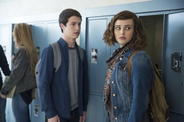La serie 13 Reasons Why es una de las pocas producciones para adolescentes que toca a fondo el tema del suicidio.